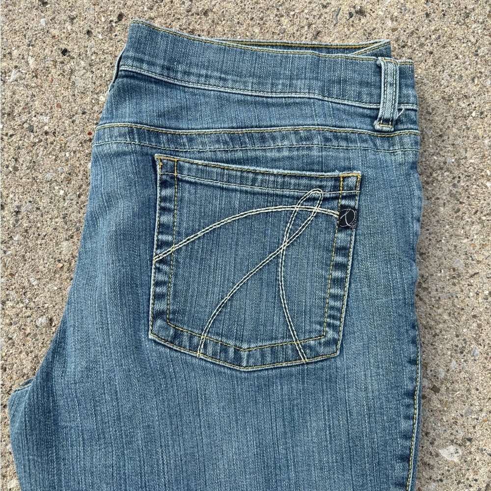 Vintage Woman’s NYC Low-Rise Bootcut Jeans